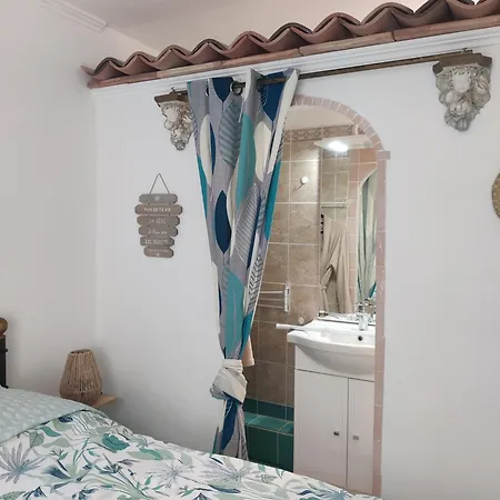 Plein Sud-piscine-spa-climatisation-parking Privé-calme Et Détente Affittacamere 4*